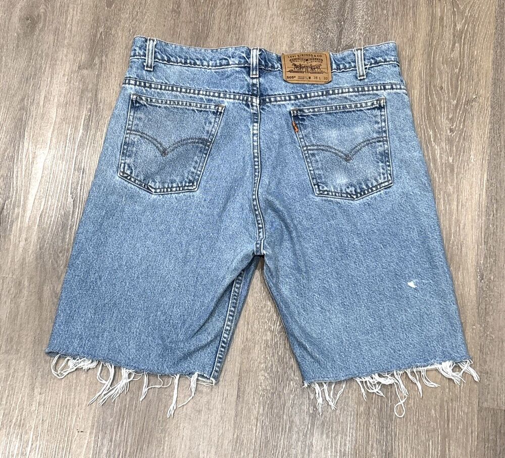 Vintage Levis 505 Orange Tab Denim Shorts Mens 36 Frayed Cut Off (Tag Size 38)